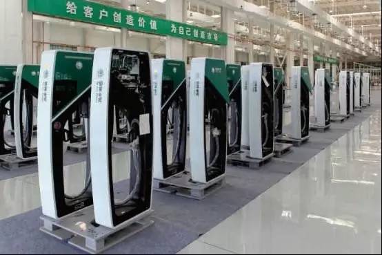 中牟智能充電樁品牌風云錄 誰將引領汽車充電設備研發新浪潮？